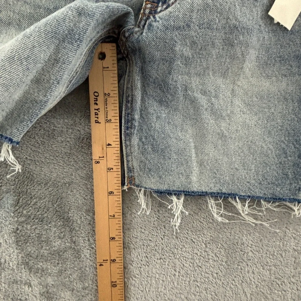 Aeropostale leg tags approximate